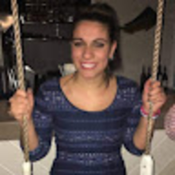 Meet your Posher, Samantha - Picture 1 of 1